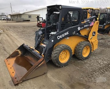 2017 John Deere 316GR